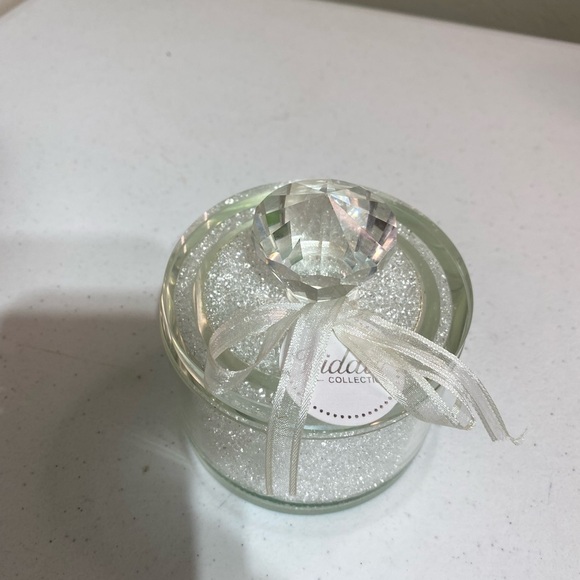 Vidali Collection Sparkling Glitter Crystal Jewelry Trinket Keepsake Box - Picture 7 of 10